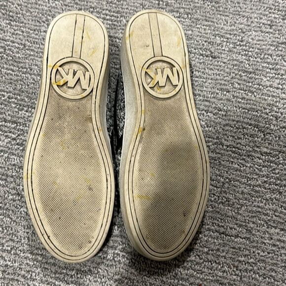 Michael Kors shoes - Picture 2 of 3